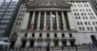 Copertina di La Casa Bianca propone un giro di vite sulla pratica del “buyback” azionario. Nei primi mesi del 2022 già spesi 319 miliardi di dollari