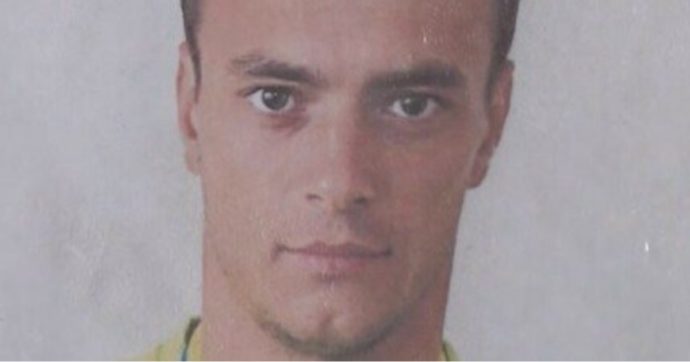 Serhiy Pronevych, l’atleta ucraino torturato e ucciso dall’esercito russo: il suo cadavere ritrovato con le manette ai polsi in un seminterrato
