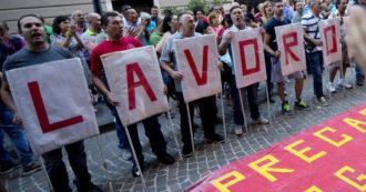 Copertina di L’Italia precaria. A febbraio è record di contratti a termine: quattro su dieci durano meno di 1 mese