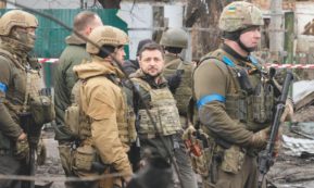 Copertina di Nessun aiuto può far vincere Kiev: la guerra e i conti che non tornano