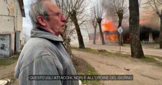 Copertina di Guerra Russia-Ucraina, a Severodonetsk continui bombardamenti: a pochi chilometri le famiglie nascoste in un vecchio rifugio antiaereo