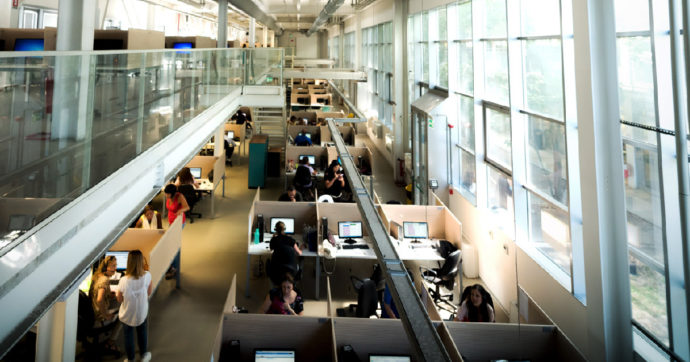Lo smart working comincia dall’ufficio: da Fantozzi al desk sharing, così cambiano gli spazi