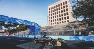 Copertina di Formula E sfreccia sulle strade di  Roma