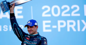 Copertina di Formula E, a Roma doppietta di Mitch Evans su Jaguar – FOTO