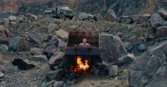 Copertina di Il regista ucraino Vasjanovyč combatte contro i russi, il suo film sul Donbass Atlantis arriva in sala per tre giorni