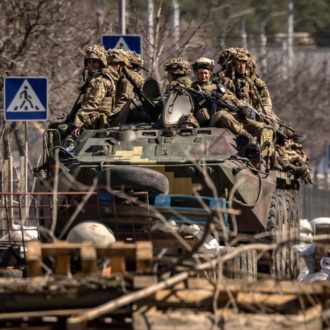 Copertina di I danni collaterali delle sanzioni: il Fatto di domani 13 aprile