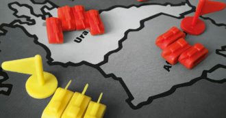 Copertina di Guerra, i cartoon per il popolino