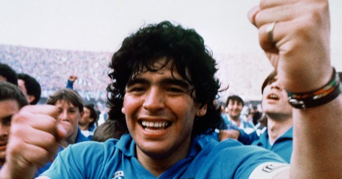 Serie tv su Maradona, risarcimento per l’ex moglie Claudia Villafañe: “Si è sentita vittima di attacchi misogini”