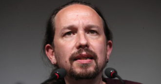 Copertina di Pablo Iglesias: “Inviare armi? Un’ipocrisia. È una guerra di interessi”