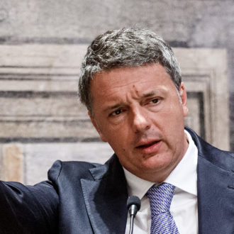 Copertina di Copasir, abbiamo scherzato. Il Fatto di domani 21 aprile