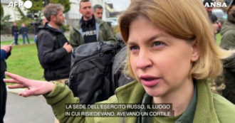 Copertina di Guerra in Ucraina, la vice prima ministra Stefanichyna: “Centinaia di corpi di civili giustiziati dai russi nella regione di Kiev”