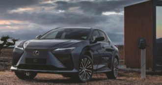 Copertina di Con Lexus il lusso green alla giapponese