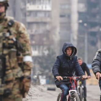 Copertina di 75 – Mosca: “Tregua a Mariupol solo dopo la bandiera bianca”