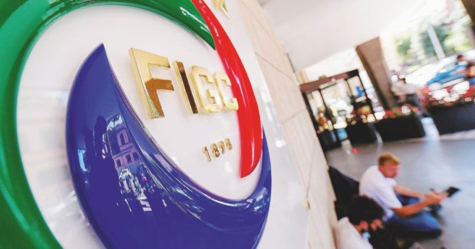 Copertina di La Figc: “Il valore dei calciatori? Vale il libero mercato”