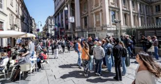 Copertina di Maggio, via le mascherine ma non del tutto: restano per cinema, teatri, mezzi e concerti