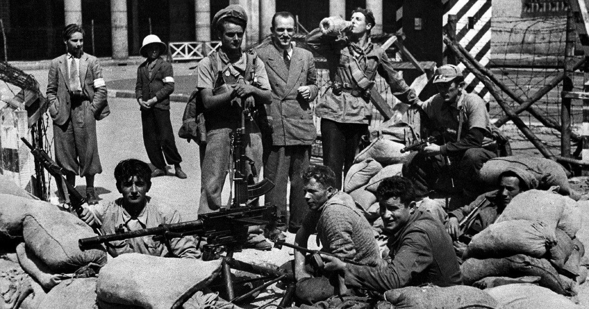 La Partigiana La Resistenza Fu Altra Storia Rubavamo Le Armi Ai La Partigiana La Resistenza Fu Altra Storia Rubavamo Le Armi Ai