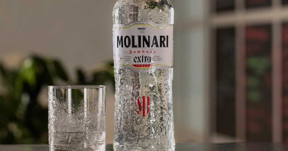 Morto Antonio Molinari, addio al “re” della sambuca: ha reso il liquore un simbolo del Made in Italy nel mondo