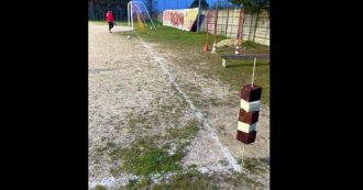 Copertina di Domeniche Bestiali – Cos’è l’arte? Un arrosticino gigante al posto della bandierina del calcio d’angolo