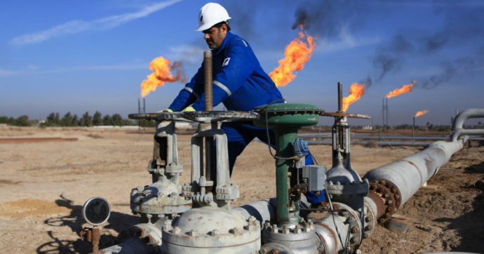 Gas, l’Algeria alza il prezzo delle forniture all’Europa. Ecco perché riguarda anche l’Italia, nonostante gli accordi tra Draghi e Algeri