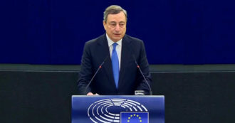 Copertina di Draghi: “Vogliamo l’Ucraina nell’Unione europea il prima possibile. A Bucha e Mariupol oltraggiati i diritti umani”