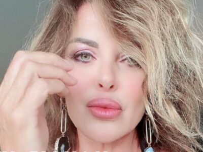 Copertina di Alba Parietti: “Mamma era malata, non voleva farsi vedere dai medici. Da allegra e premurosa diventava aggressiva, a tratti violenta con mio padre”