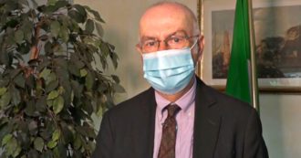 Copertina di Covid, Rezza: “Contagi e ricoveri in calo, ma bisogna mantenere alta la copertura vaccinale”