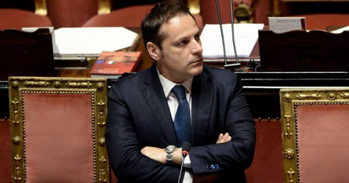 Siri l’imputato torna consigliere di Salvini