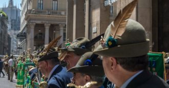 Copertina di Molestie al raduno degli alpini, c’è ancora chi pensa che le donne debbano tacere