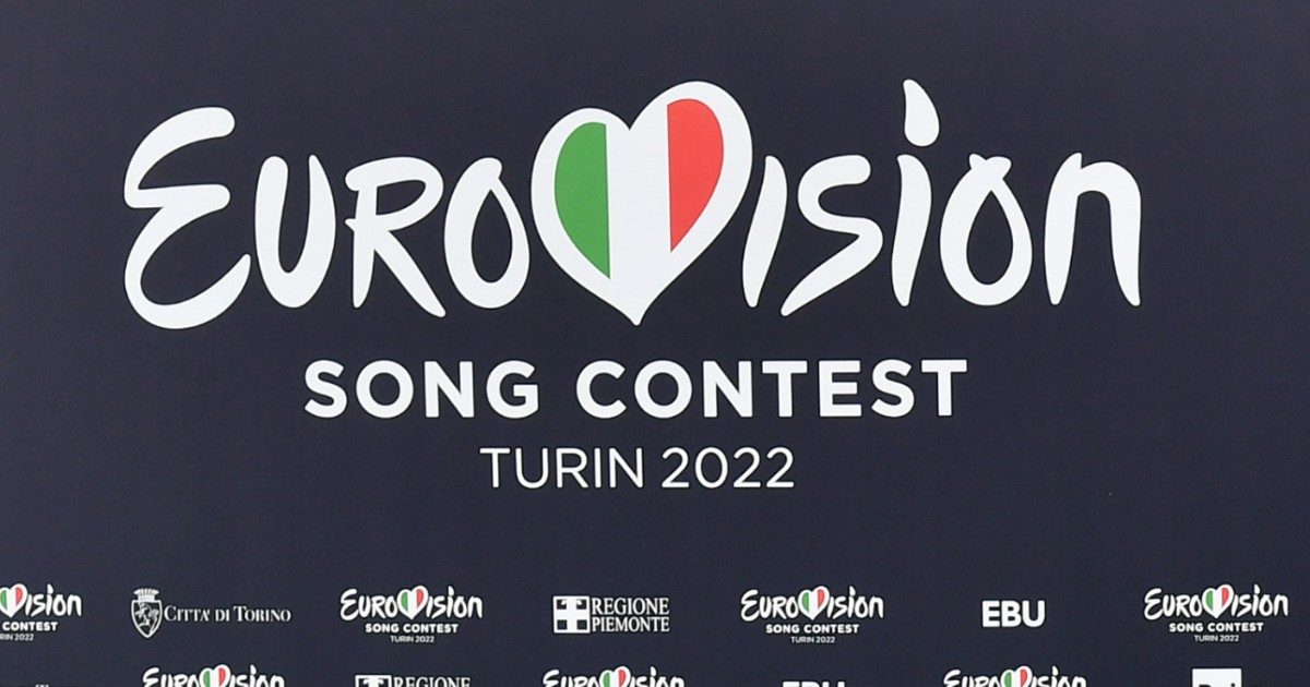 Eurovision 2022, volontarie del party d’inaugurazione dichiarano: “Ci hanno messo le mani addosso”, “Fate attenzione, sono molesti”