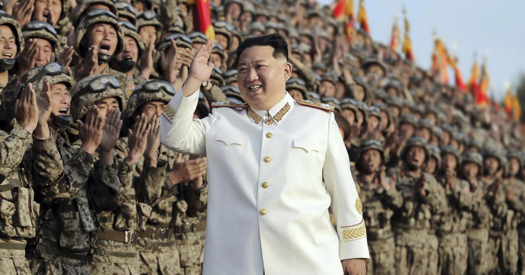 Corea del Nord, Radio Free Asia: “Kim vuole che i cittadini diano nomi ai figli nomi patriottici come bomba, pistola o satellite”