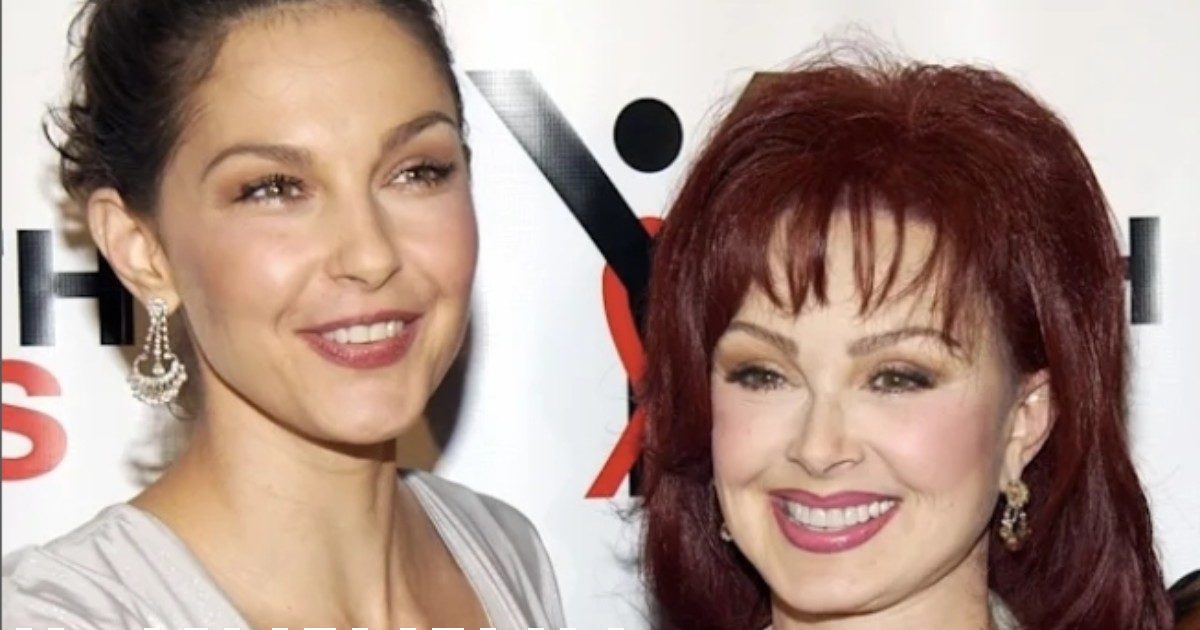 L’attrice Ashley Judd rivela la causa della morte della madre in Tv: “Ha usato un’arma da fuoco”