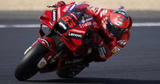 Copertina di MotoGp, doppietta Ducati nel Gp di Francia: Francesco Bagnaia centra la pole position, secondo l’australiano Jack Miller