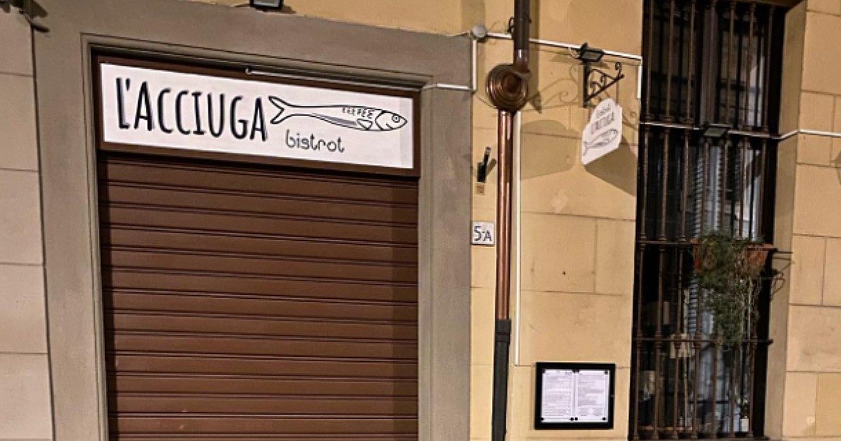 La vera storia del bistrot che chiude perché “non trova personale”: “Mi ha licenziato subito prima”. “Con contratto da cameriera dovevo pure pulire i bagni”