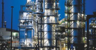 Copertina di Così muore Schwedt, la città-raffineria dell’ex Germania Est