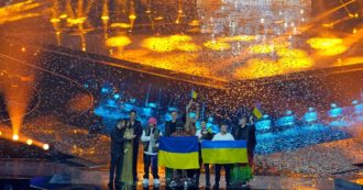 All’Eurovision vince la ‘solidarietà’: l’Ucraina trionfa grazie al televoto. E le giurie dei paesi ‘amici’ la spingono al quarto posto: ecco quali sono