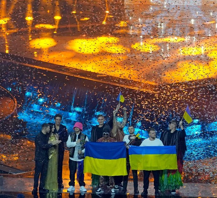 L’Eurovision 2023 non si svolgerà in Ucraina: “Non ci sono le garanzie di sicurezza”. Ecco dove potrebbe tenersi l’evento