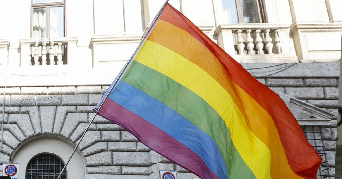 Omofobia, le voci dei presidi sulla circolare del Miur: “Scalpore? Ma se arriva da anni. Contro le discriminazioni lavoriamo ogni giorno”