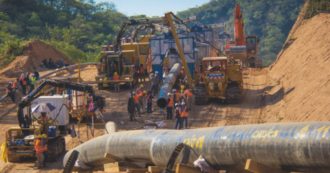 Copertina di Italia e Germania lasciano Eacop, l’oleodotto che deturperà l’Africa