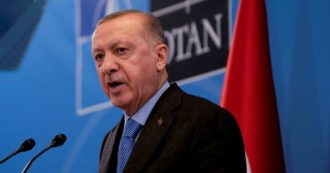 Copertina di Nato, la Turchia su  Finlandia e Svezia: “Estradatemi i curdi”