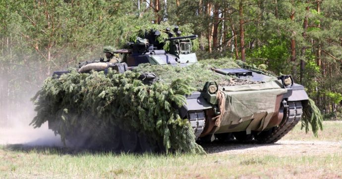 Mezzi, capacità logistica, controllo di zone strategiche: ecco tutti i vantaggi della Nato con l’adesione della Svezia all’alleanza