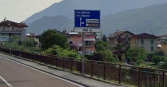 Copertina di Incidente in moto, muoiono marito e moglie: stavano andando al concerto di Vasco Rossi a Trento. Lasciano tre figli