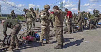 Ucraina, la resa di Azov incide poco sul piano militare: ora la Russia deve saper trattare i prigionieri di guerra secondo le convenzioni