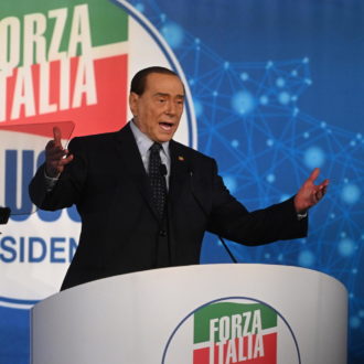 Copertina di Ruby Ter, chiesti 6 anni per Berlusconi: il Fatto di domani 26 maggio