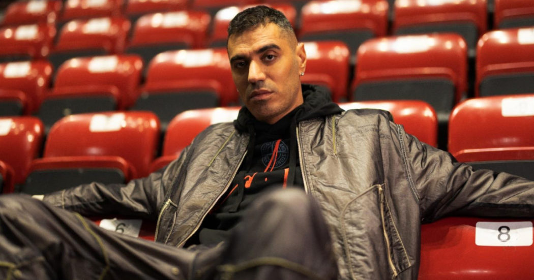 Marracash all’Ariston per la targa Tenco: scavando dentro se stesso, e un po’ dentro ognuno di noi, il rapper ha messo d’accordo tutti