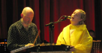 Copertina di I Dead Can Dance tornano in Italia! Ecco la playlist coi loro nove dischi in studio