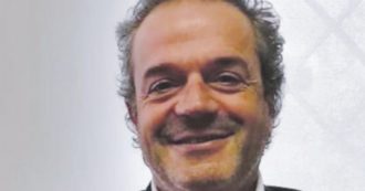 Copertina di Il dirigente tiene famiglia: dà 54 appalti senza gara. Al fratello