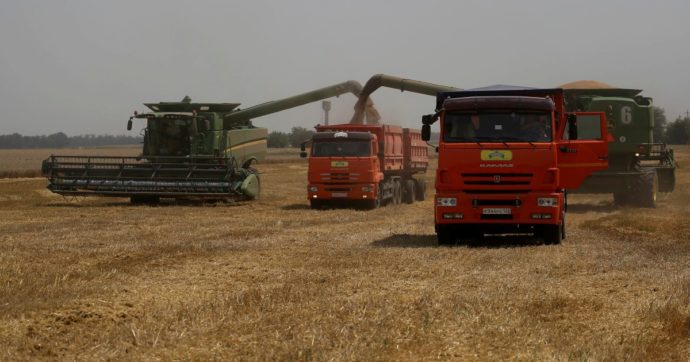 Copertina di Così Mosca guadagna 2 volte dal blocco del grano di Kiev