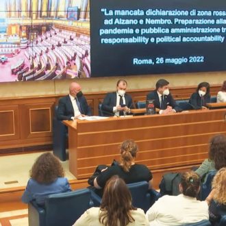 Copertina di Covid, i familiari in Senato: “Commissione d’inchiesta”