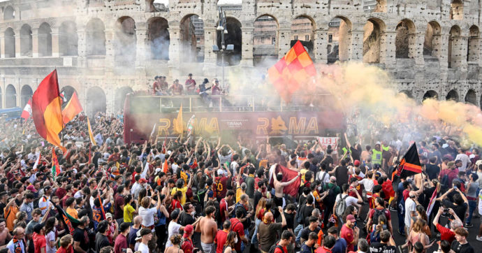 Copertina di La Conference infiamma Roma: tifosi, campioni e traffico in tilt