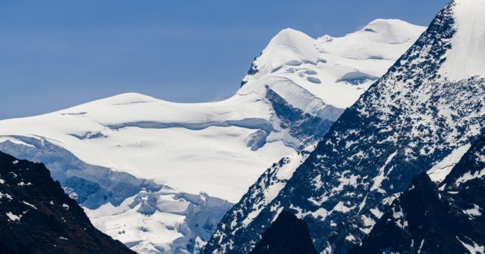 Val d’Aosta, 2 scalatori travolti dal ghiaccio